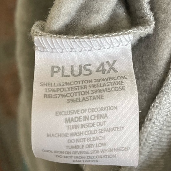 West by Erin Andrews|Heathered Gray Miami Dolphins Plus Size Full Zip Hoodie••• - Picture 14 of 16